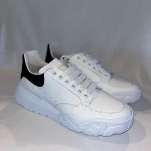 Alexander McQueen Sneakers